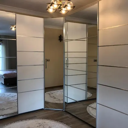 Villa Yakut *