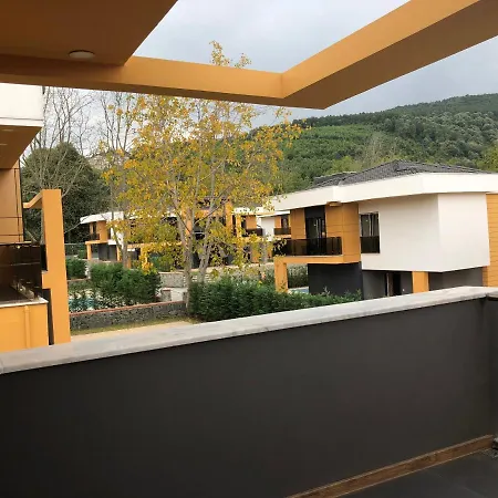 Villa Yakut *